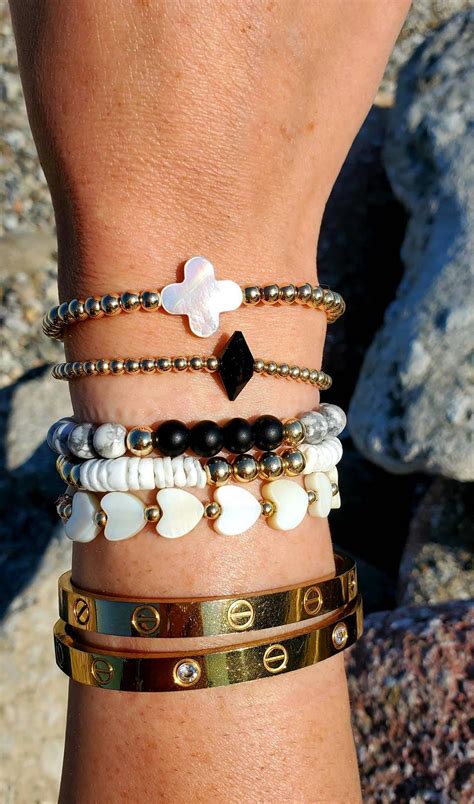 louis vuitton pearl bracelet|lv clover bracelet.